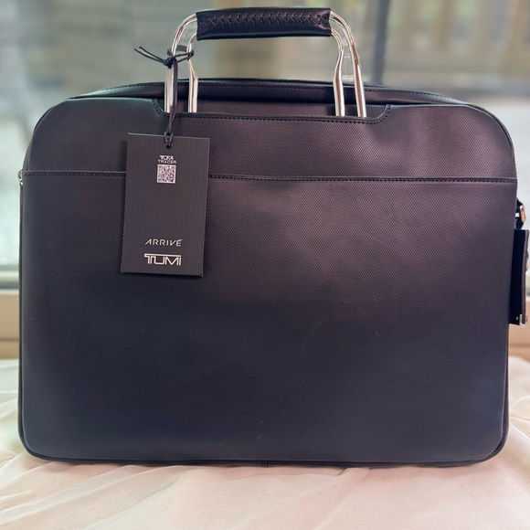 Tumi Black Leather Men's Briefcase - Picture 2 of 9